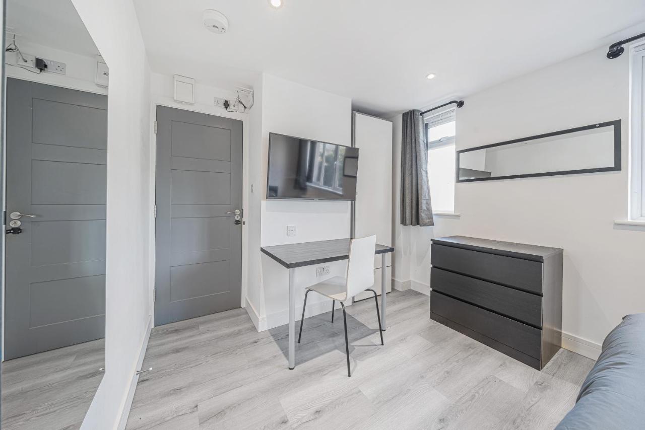 Studio Flat In Camberwell Appartamento Londra Esterno foto